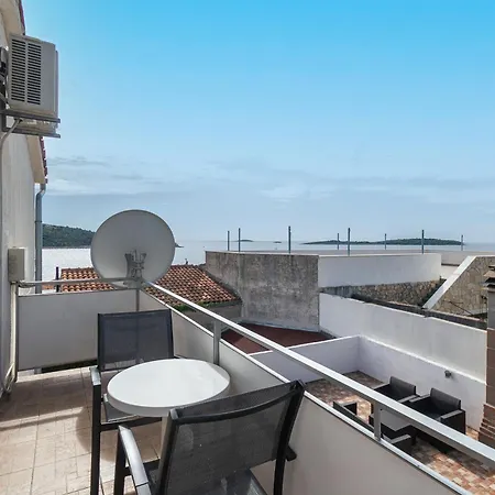 Zivana Apartment *