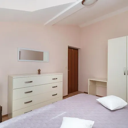 Apartment Zivana *
