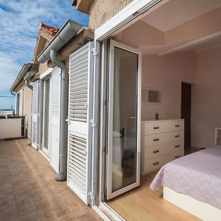 Apartment Zivana *