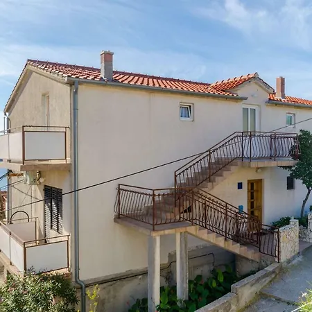 Zivana Apartment